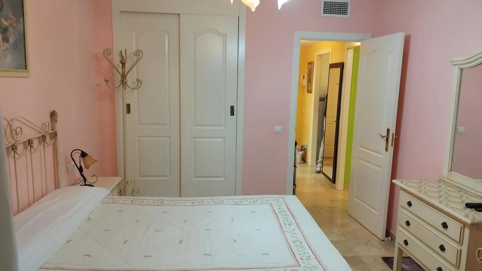 아파트 Piso De 1 Dormitorio Urb Torrequebrada 베날마데나코스타