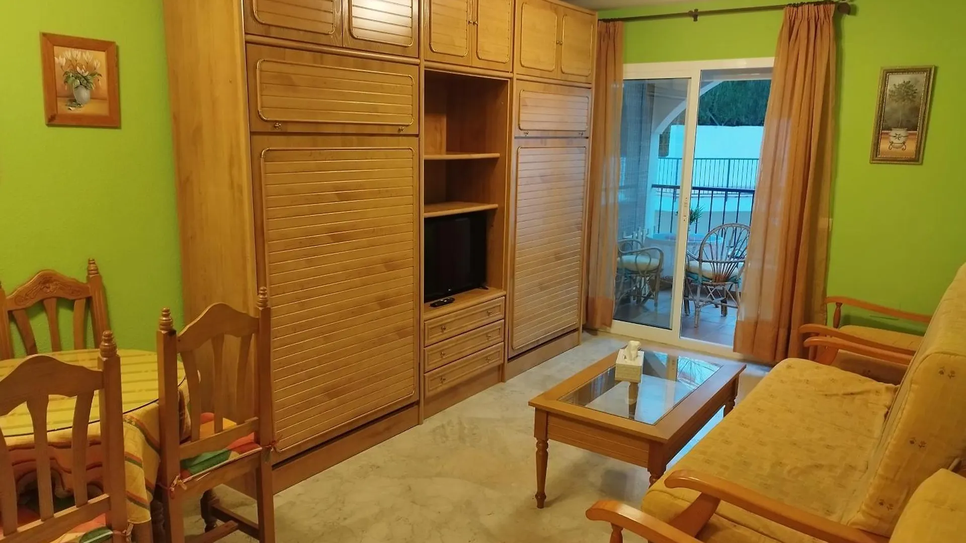 Piso De 1 Dormitorio Urb Torrequebrada 베날마데나코스타 0*,  스페인