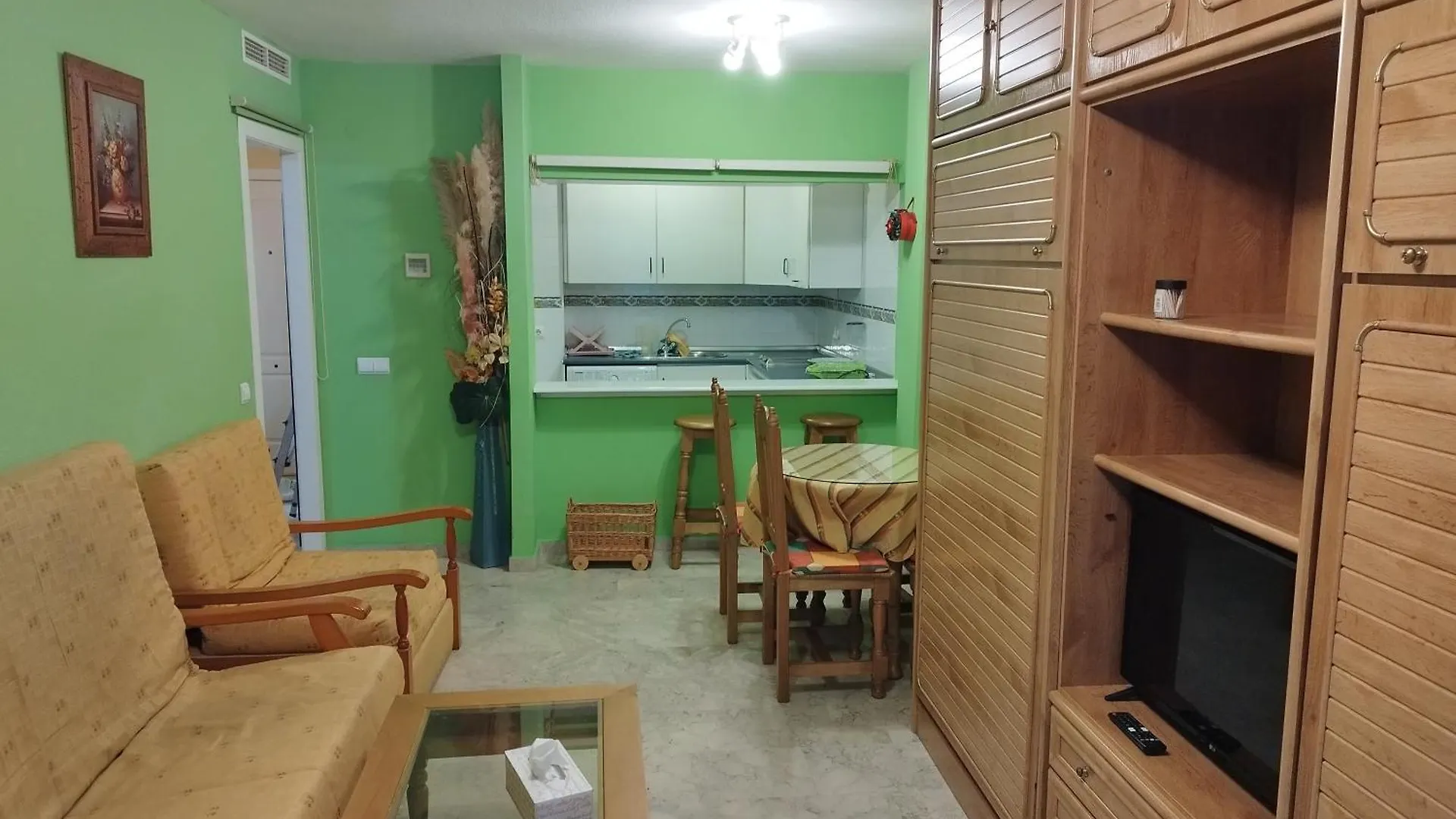 아파트 Piso De 1 Dormitorio Urb Torrequebrada 베날마데나코스타