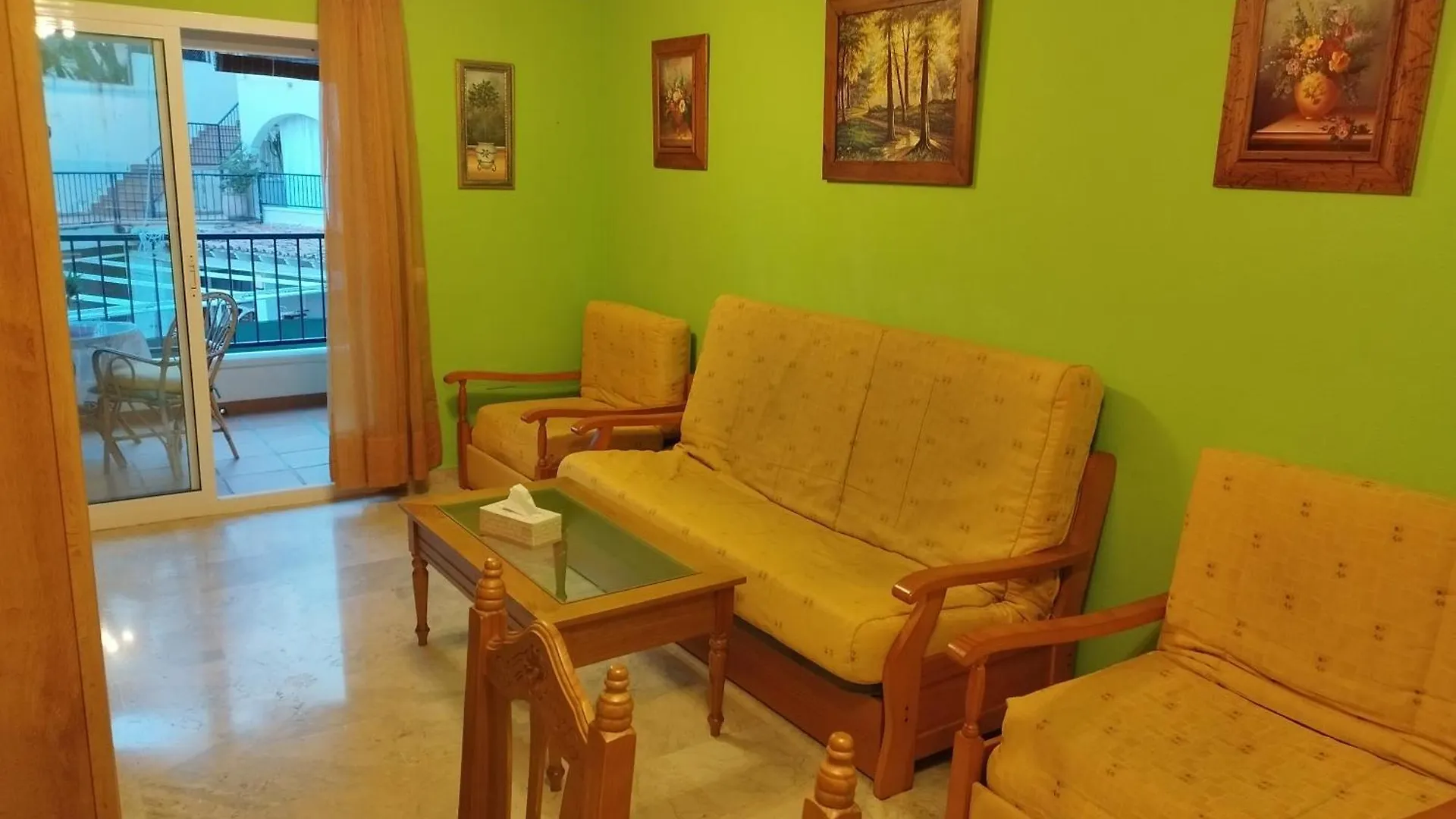 Piso De 1 Dormitorio Urb Torrequebrada Benalmádena 0*,