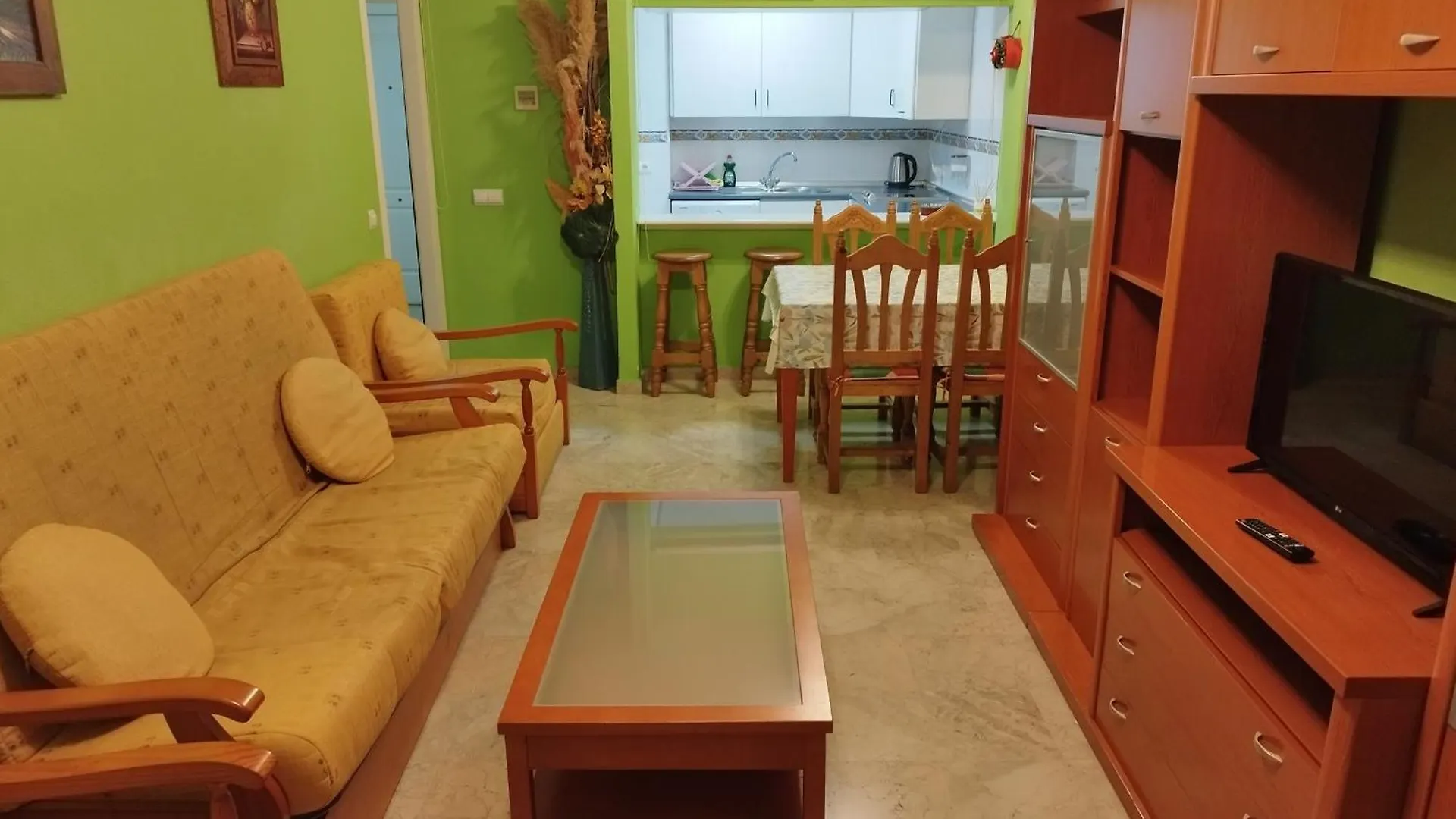 Apartamento Piso De 1 Dormitorio Urb Torrequebrada Benalmádena